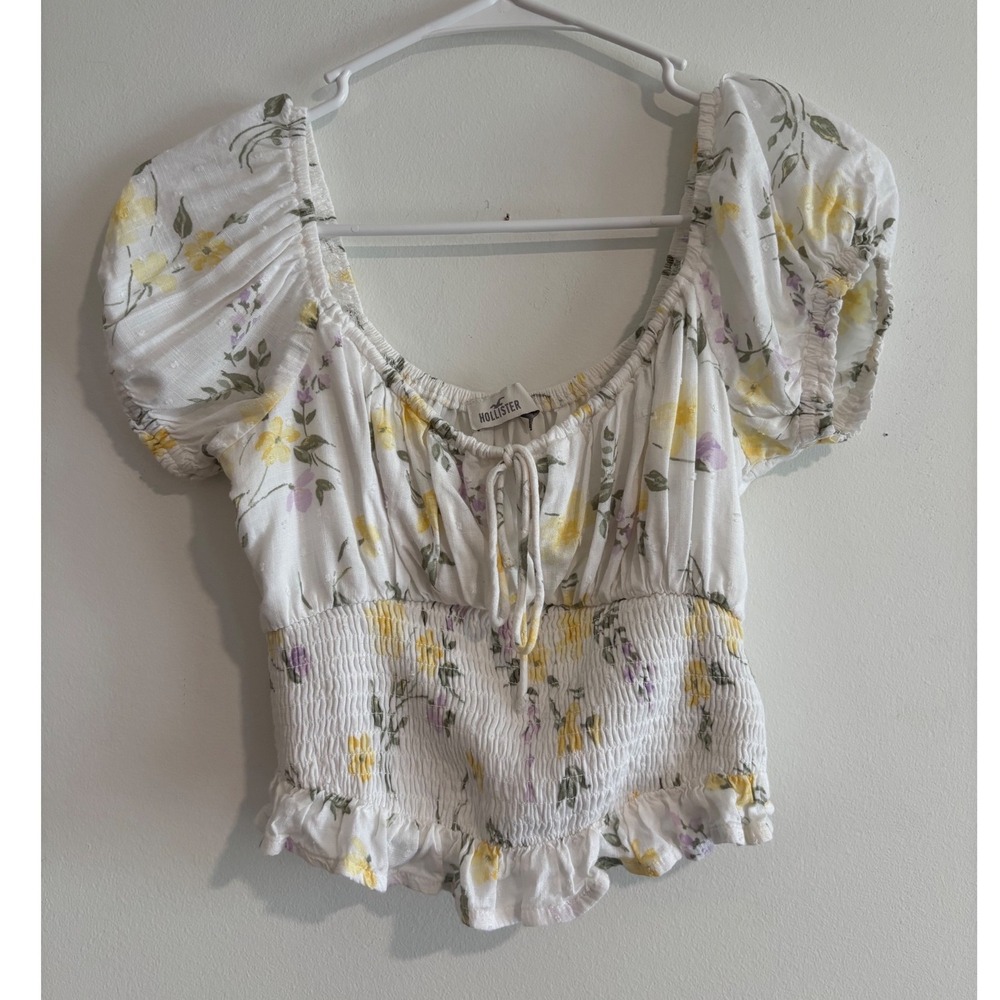 Hollister Floral Smocked Puff Sleeve Top Womens Small White Yellow‎ Cottagecore